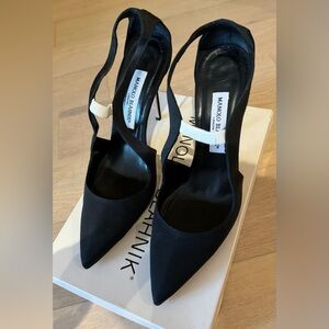 Manolo Blahnik NIB Heels